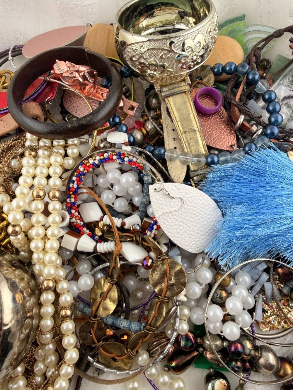 3 full pounds of Wearable Fashion and Modern Costume Jewelry!